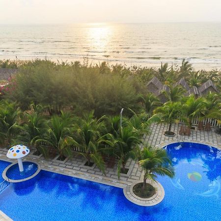 Oceanward Hotel & Resort Long Hải Exterior foto