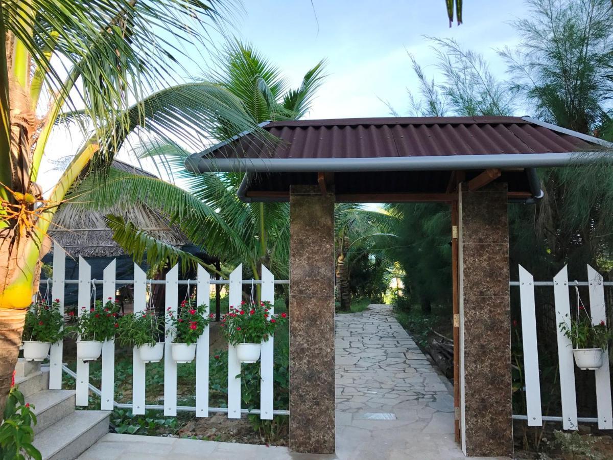 Oceanward Hotel & Resort Long Hải Exterior foto