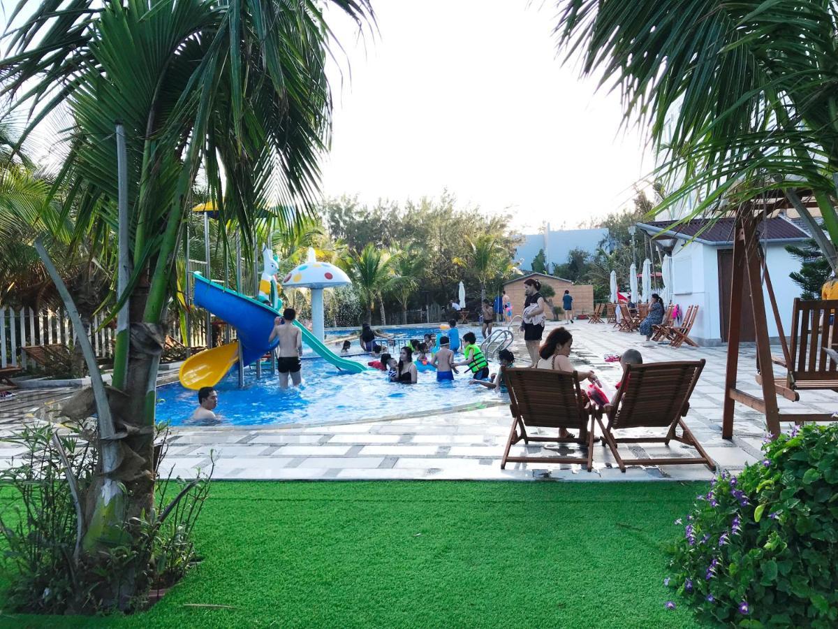 Oceanward Hotel & Resort Long Hải Exterior foto